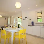 Appartement Lorena With Pool Poreč