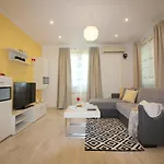 Lorena With Pool Poreč