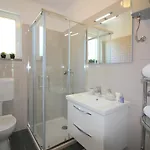 Appartement Lorena With Pool