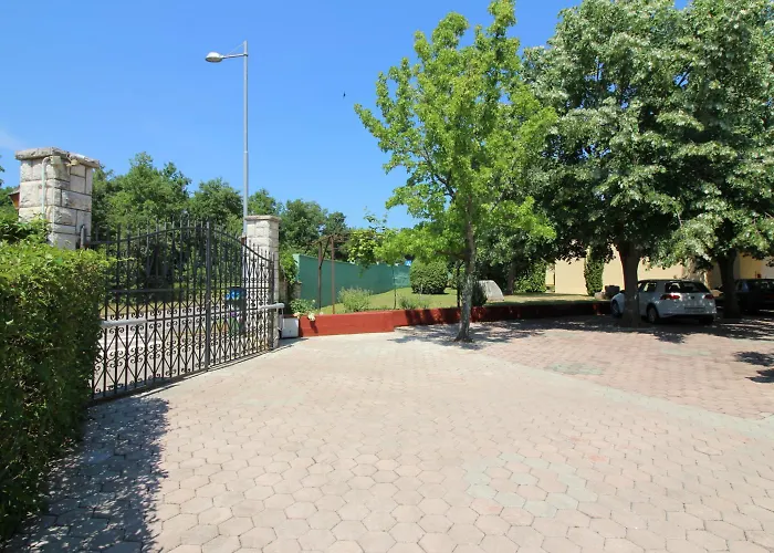 Lorena With Pool Poreč